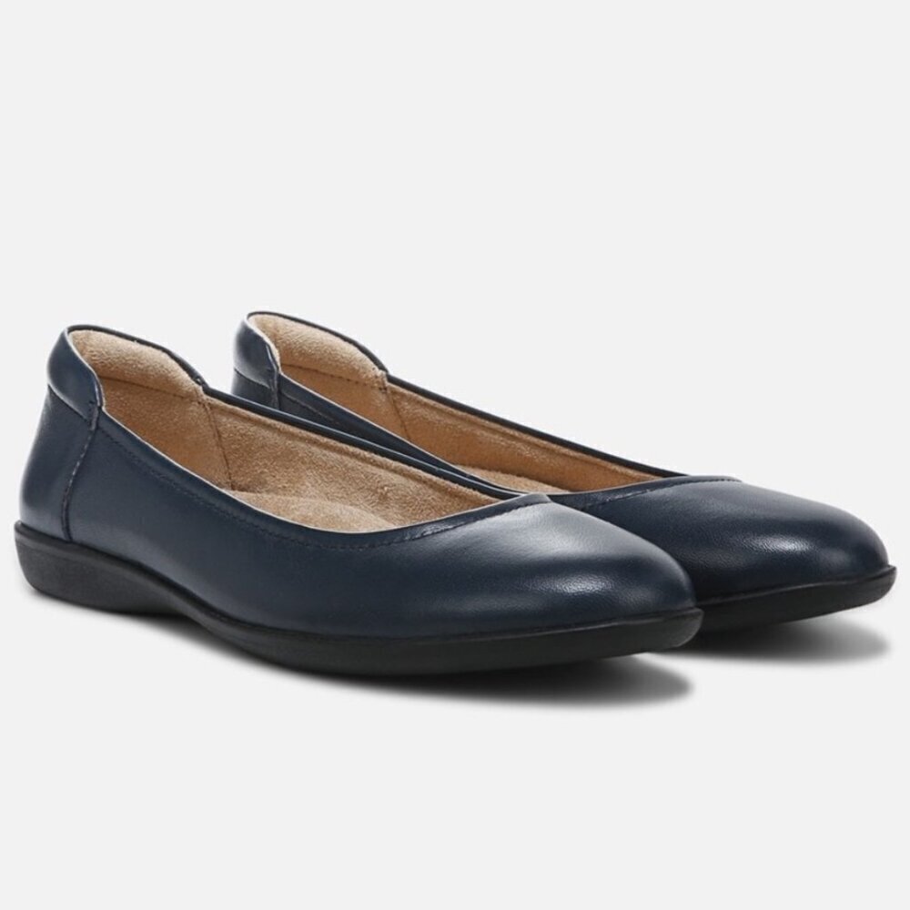 Naturalizer NWOT SZ7.5W Flexy Navy Leather Comfort Ballet Flat Old $ Staple Prep